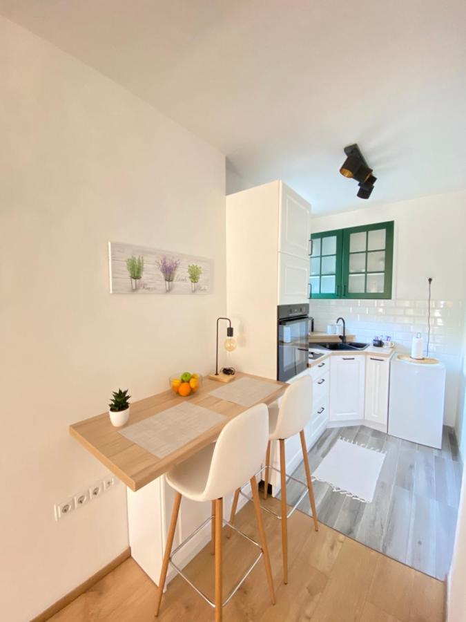 Modern Studio Apartment In The Old Town SJJ Exterior photo